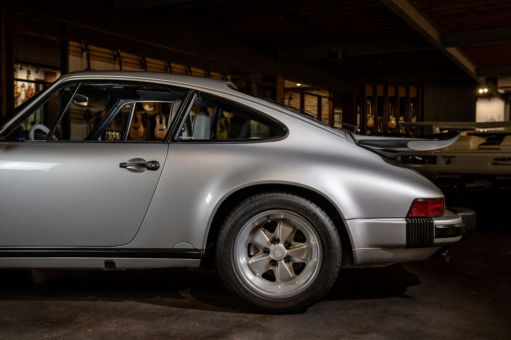 Porsche 911 Carrera 3.2 „25 Jahre 911“