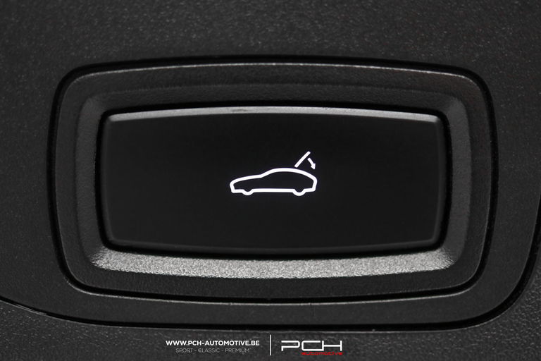 Porsche Taycan 4 Cross Turismo