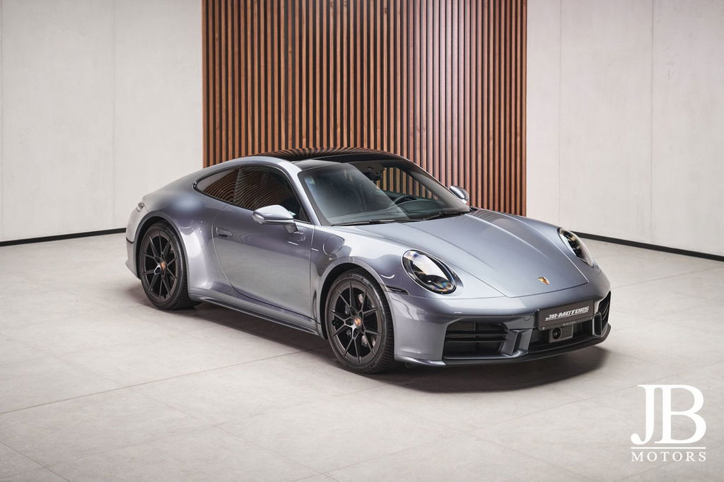 Porsche 992.2 Carrera