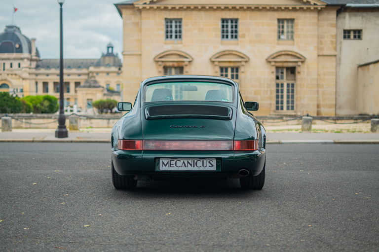 Porsche 964 Carrera 4