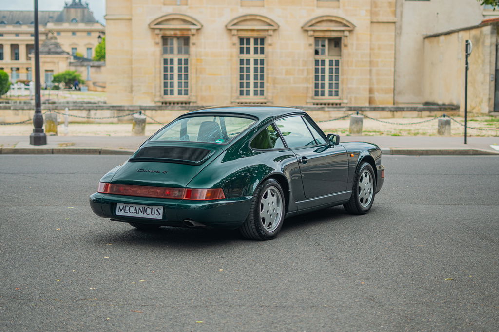 Porsche 964 Carrera 4