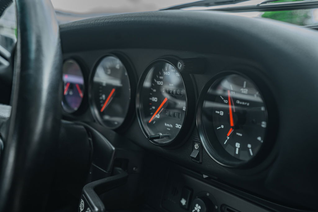 Porsche 964 Carrera 4