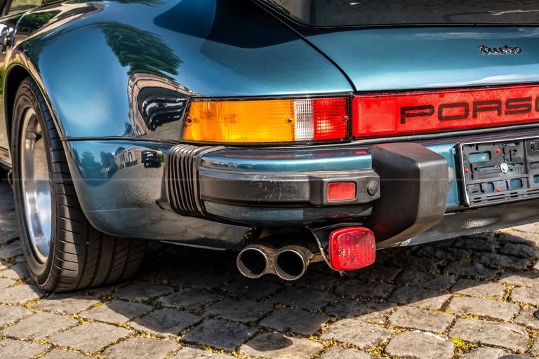 Porsche 911 Turbo 3.3