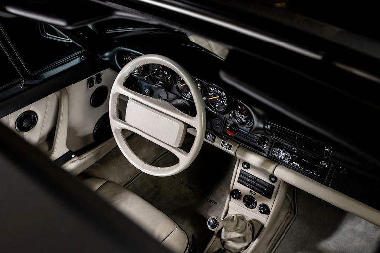 Porsche 911 Carrera 3.2 „25 Jahre 911“