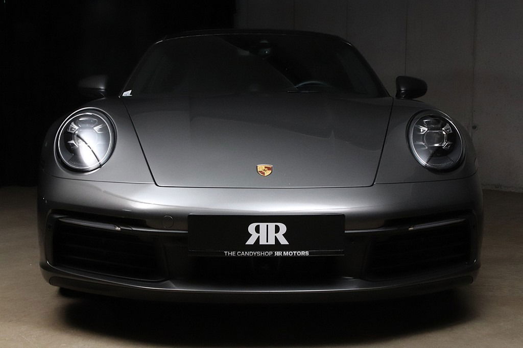 Porsche 992 Carrera 4S