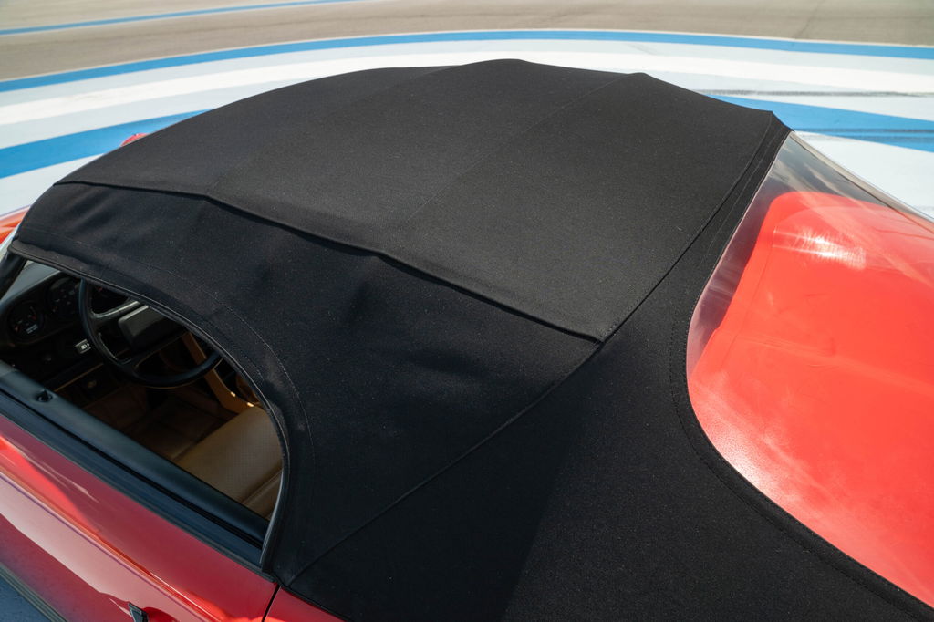 Porsche 911 Carrera 3.2 Speedster (US)