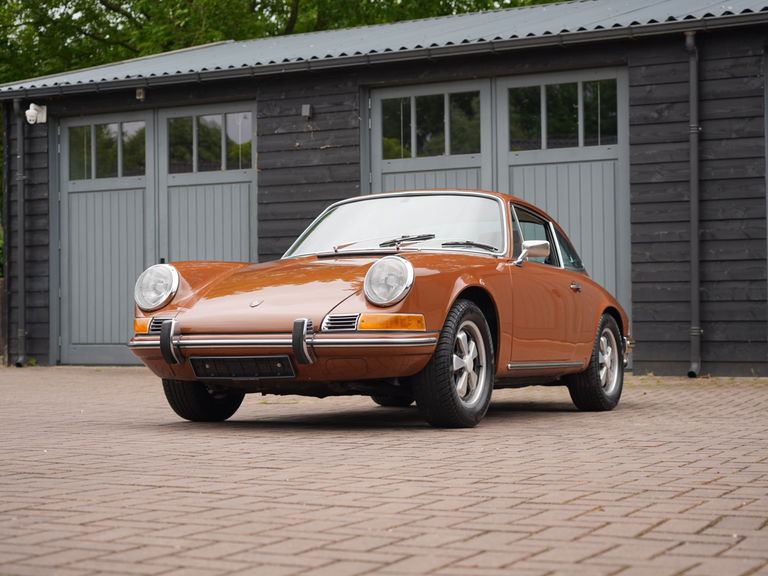 Porsche 911 T