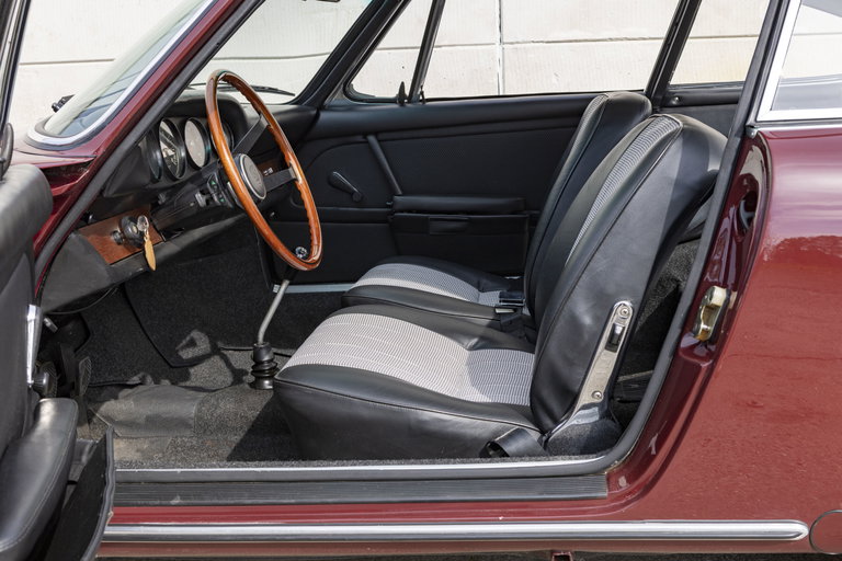 Porsche 911 (F-Modell)