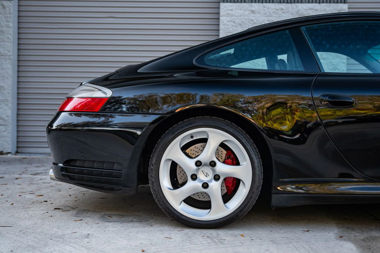 Porsche 996 Carrera 4S