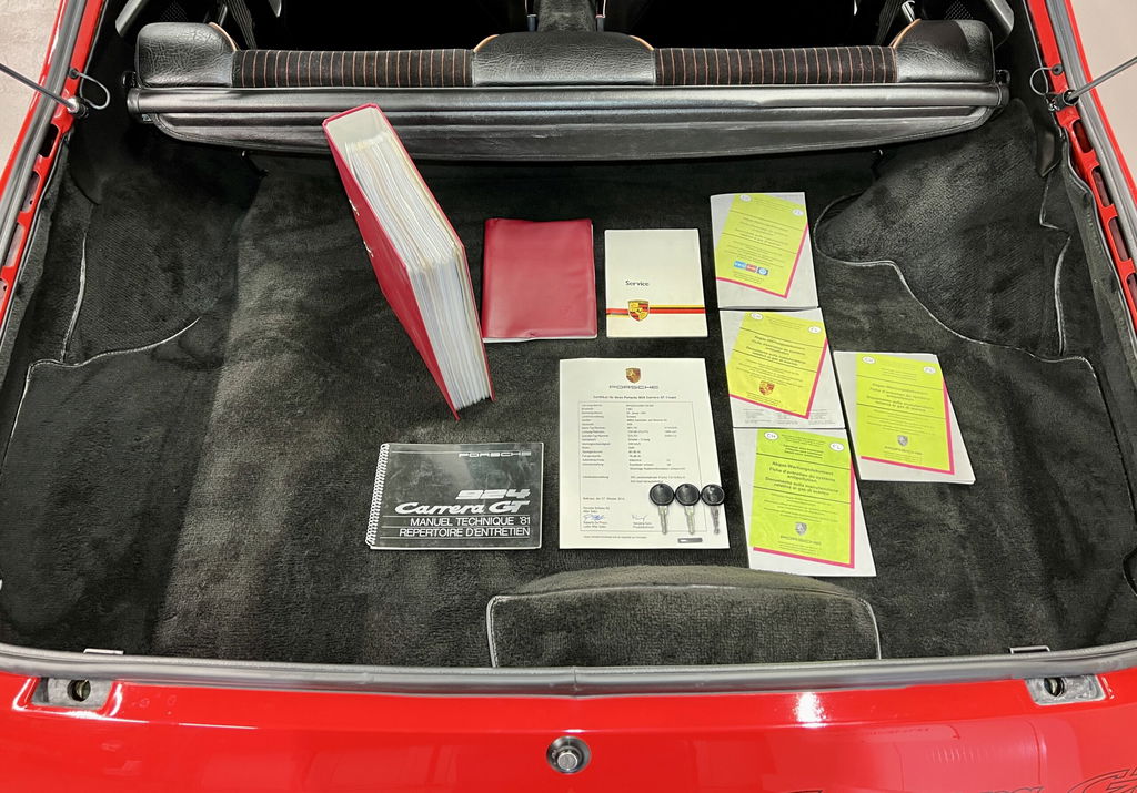 Porsche 924 Carrera GT