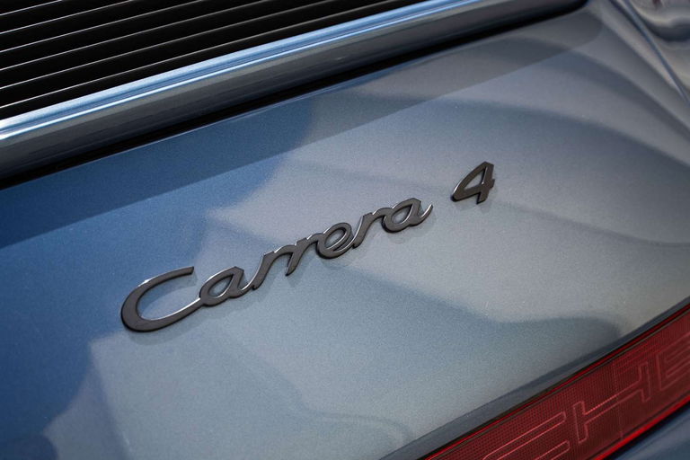 Porsche 964 Carrera 4