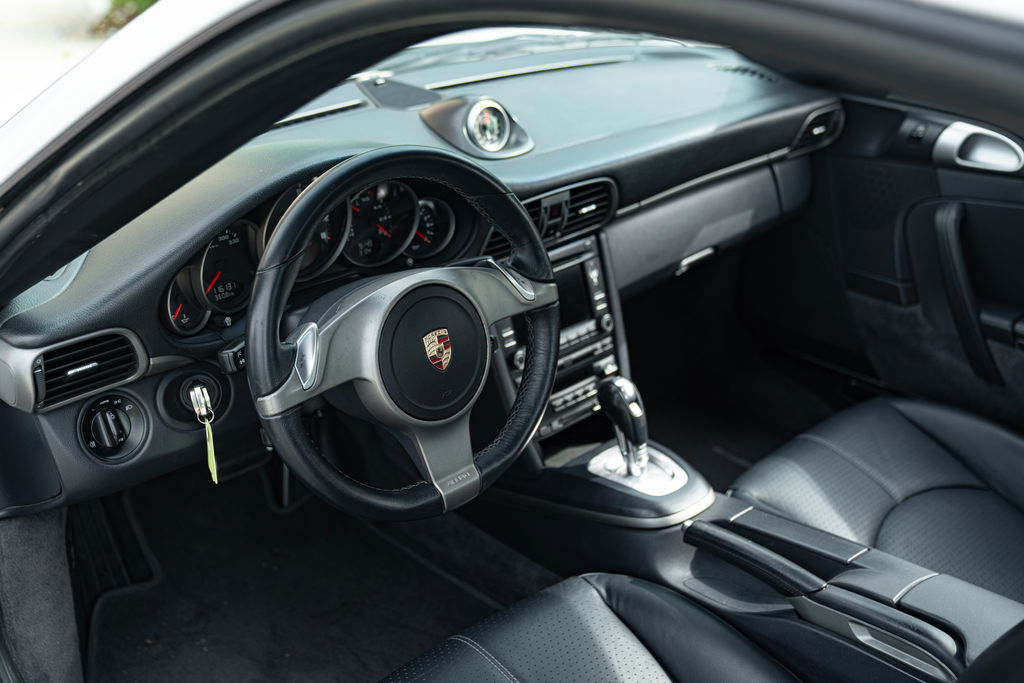 Porsche 997 Carrera