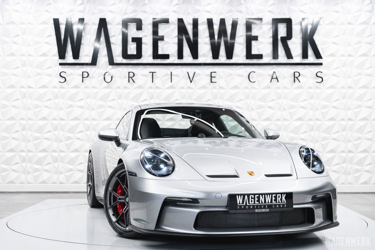 Porsche 992 GT3 Touring