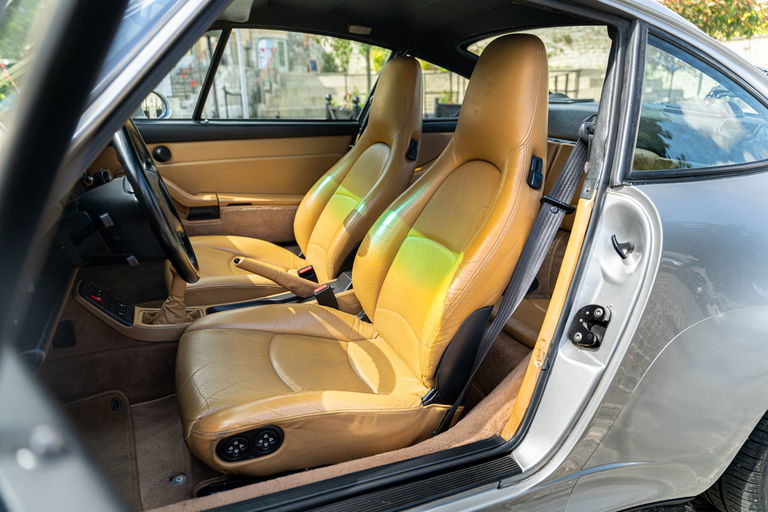 Porsche 993 Carrera 4S