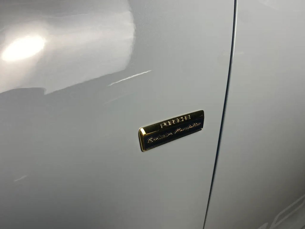 Porsche 992 Sport Classic