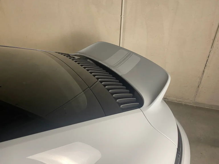 Porsche 992 Sport Classic