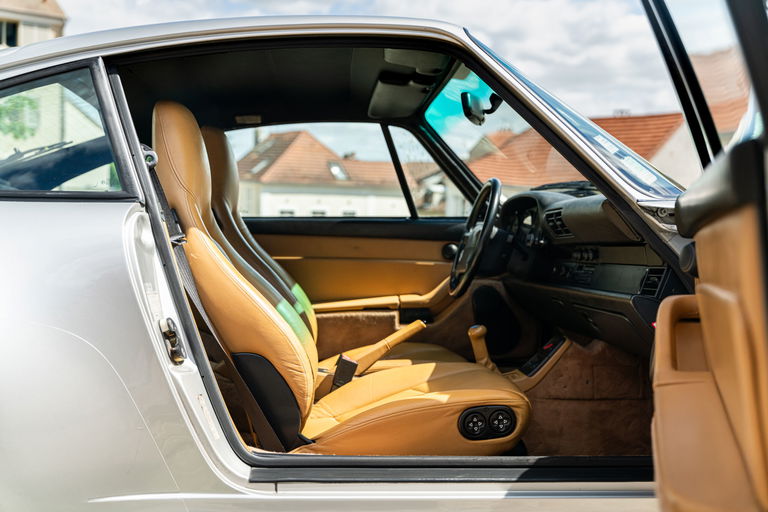 Porsche 993 Carrera 4S