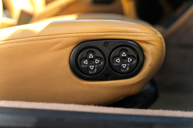 Porsche 993 Carrera 4S