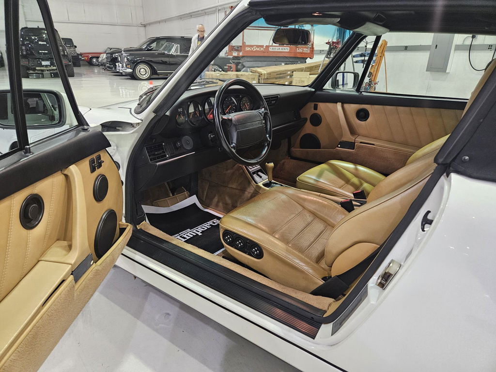 Porsche 964 Carrera 2