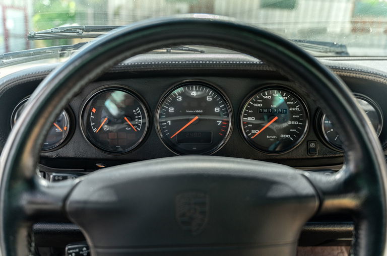 Porsche 993 Carrera 4S