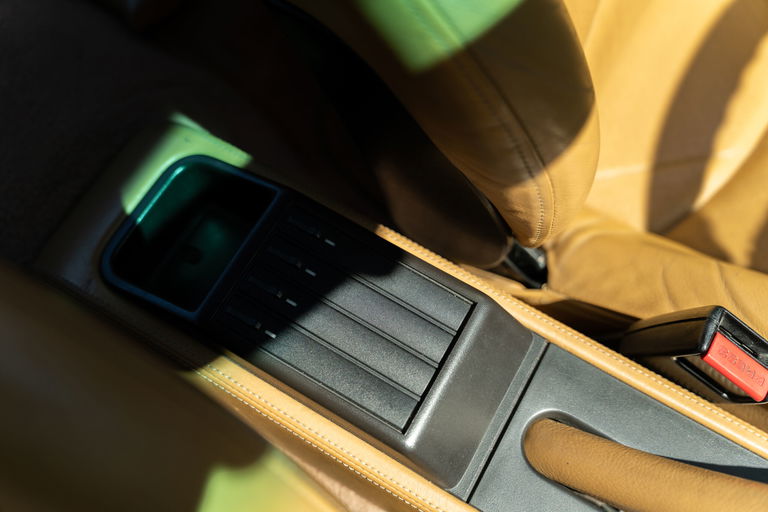 Porsche 993 Carrera 4S