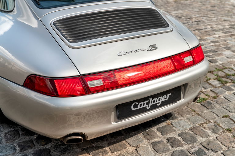 Porsche 993 Carrera 4S