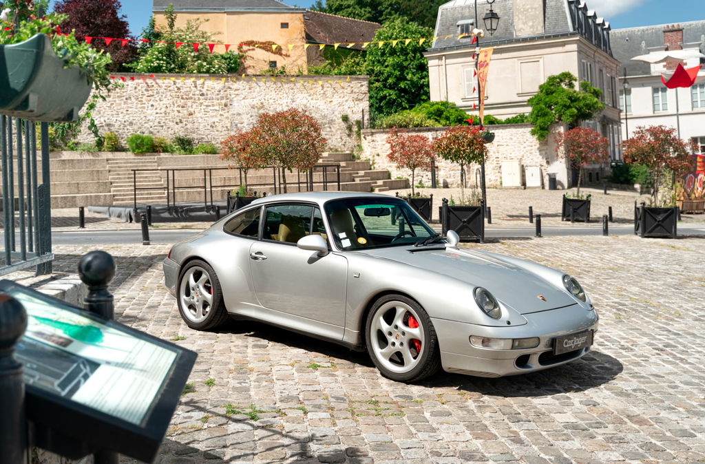 Porsche 993 Carrera 4S