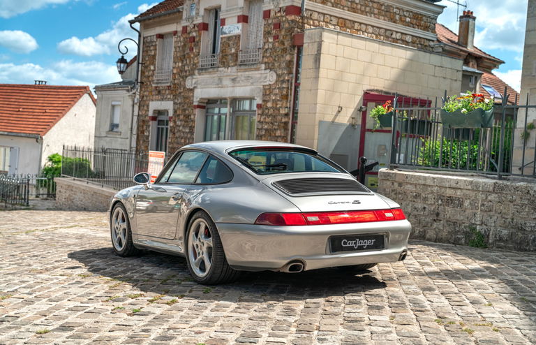 Porsche 993 Carrera 4S