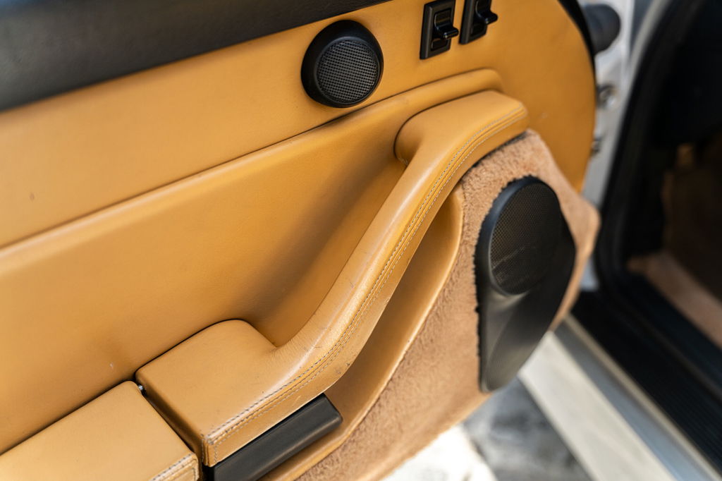 Porsche 993 Carrera 4S