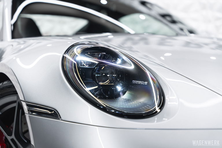 Porsche 992 GT3 Touring