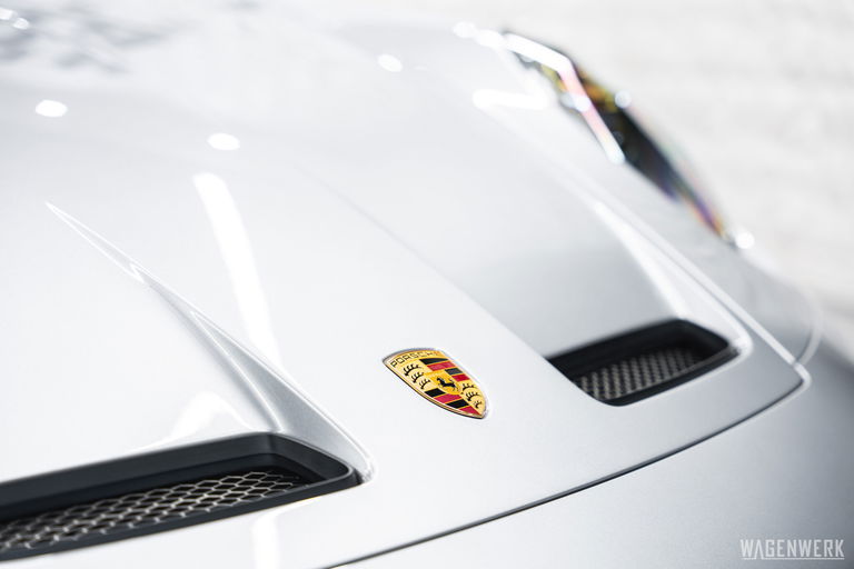 Porsche 992 GT3 Touring