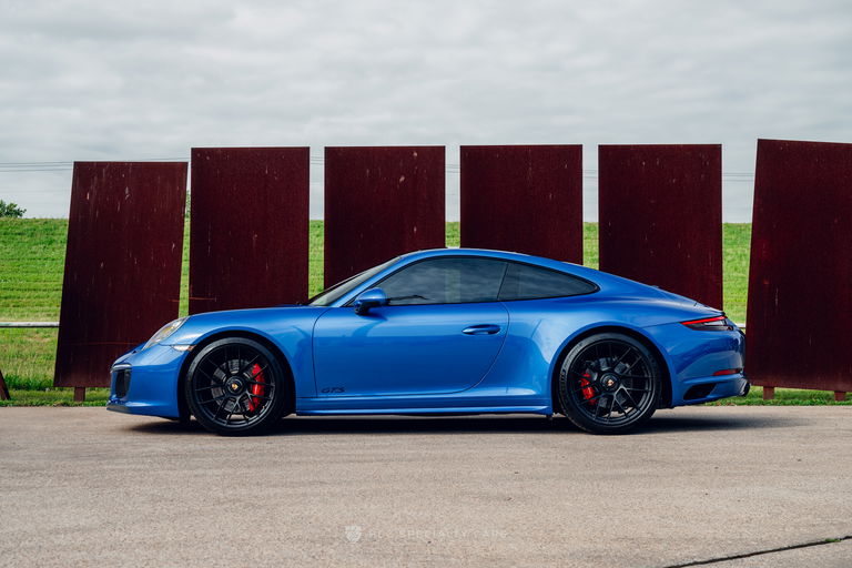 Porsche 991.2 Carrera GTS