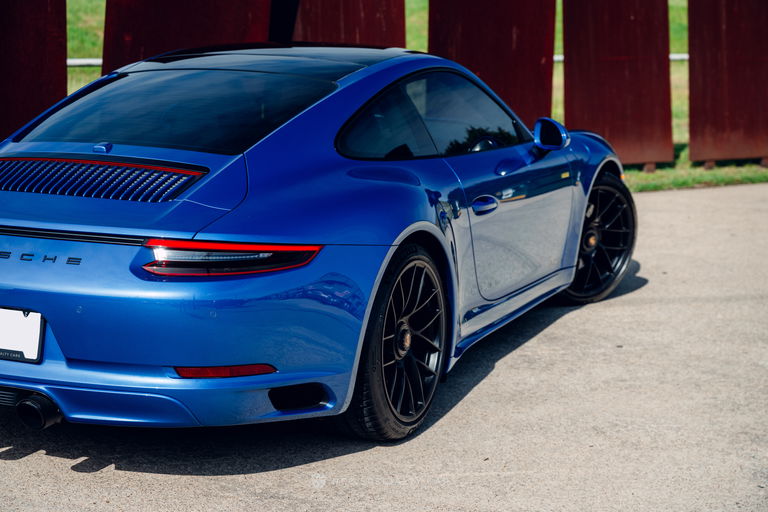 Porsche 991.2 Carrera GTS