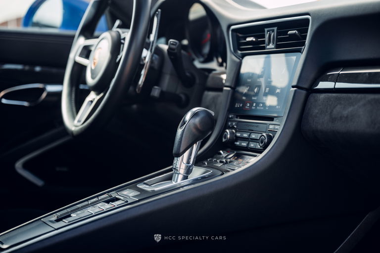 Porsche 991.2 Carrera GTS