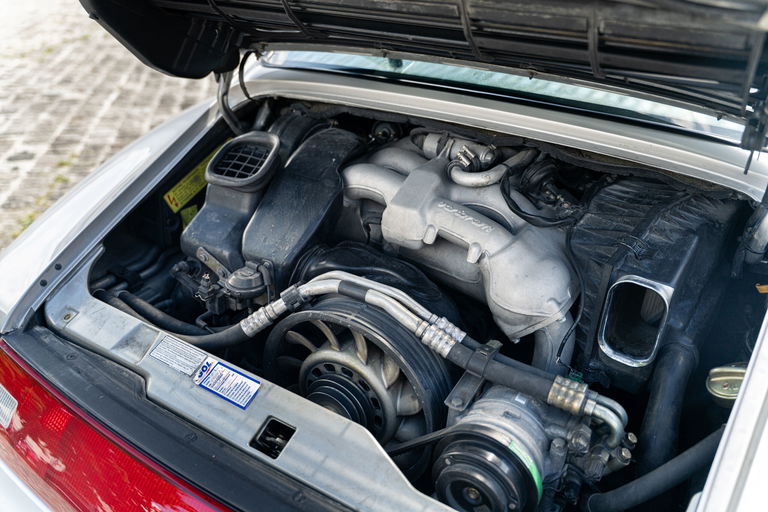 Porsche 993 Carrera 4S
