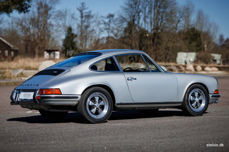 Porsche 911 T (US)