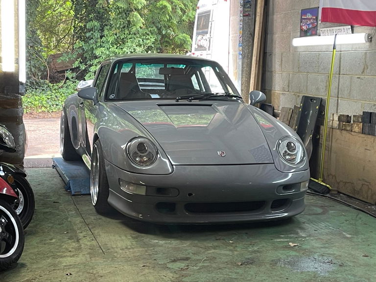 Porsche 911 Modified