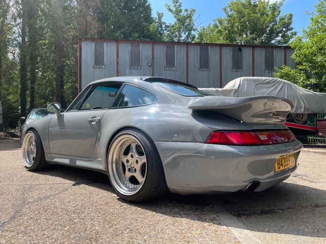 Porsche 911 Modified