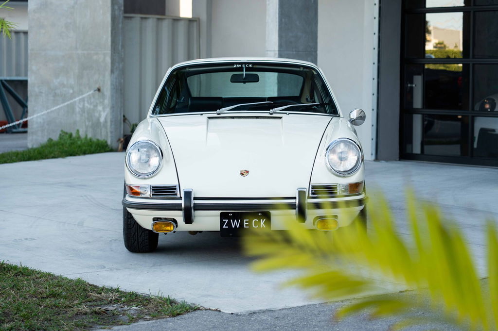 Porsche 911 S (F-Modell)