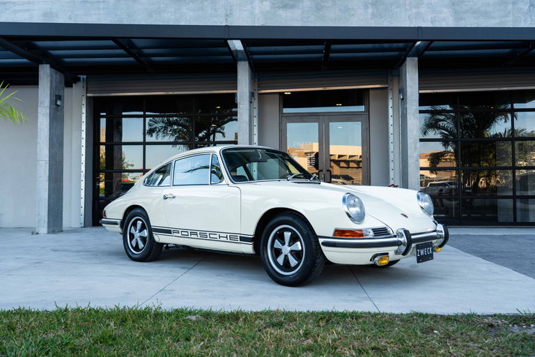 Porsche 911 S