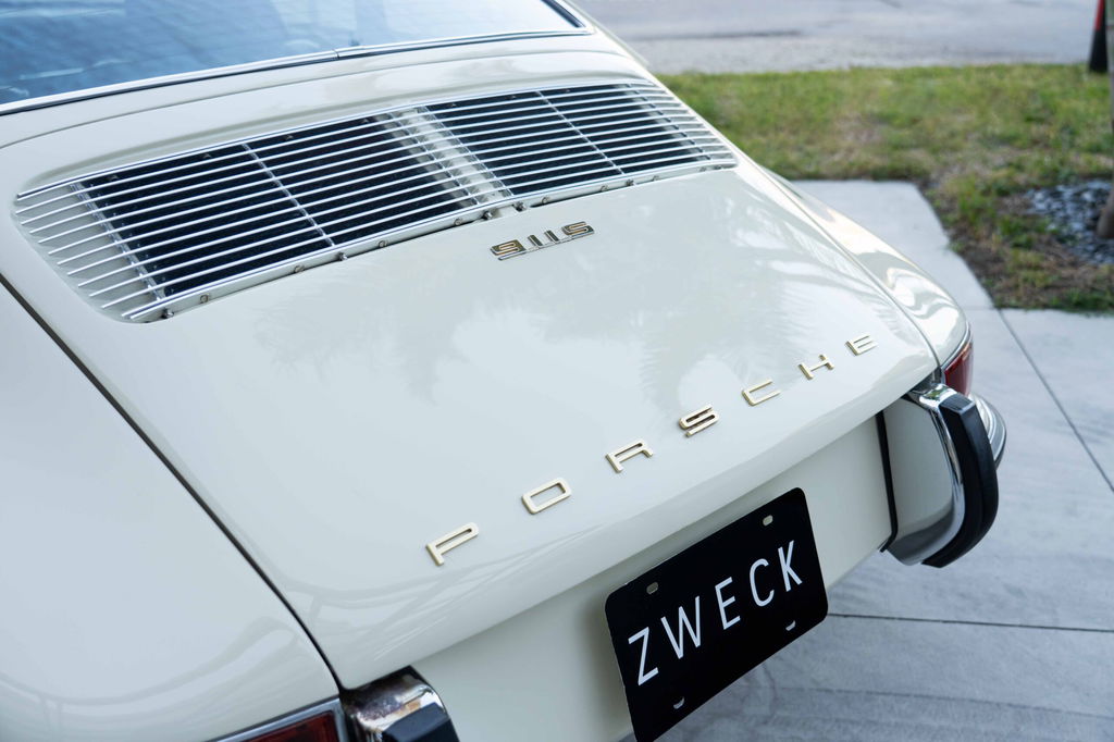Porsche 911 S (F-Modell)