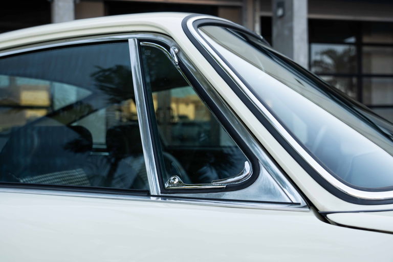 Porsche 911 S (F-Modell)