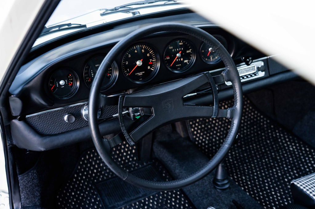 Porsche 911 S (F-Modell)