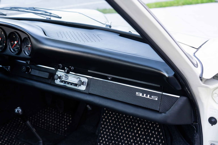 Porsche 911 S (F-Modell)