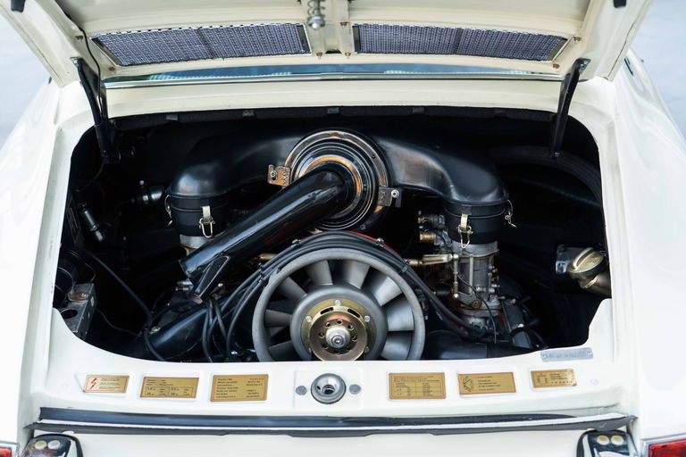 Porsche 911 S (F-Modell)