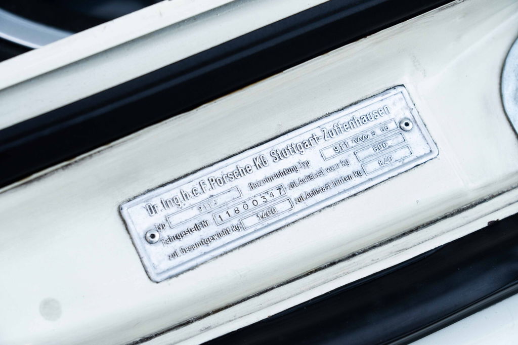 Porsche 911 S (F-Modell)