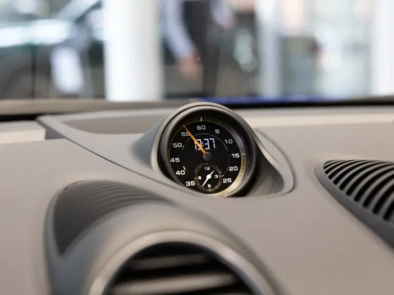 Porsche 718 Cayman GT4 RS