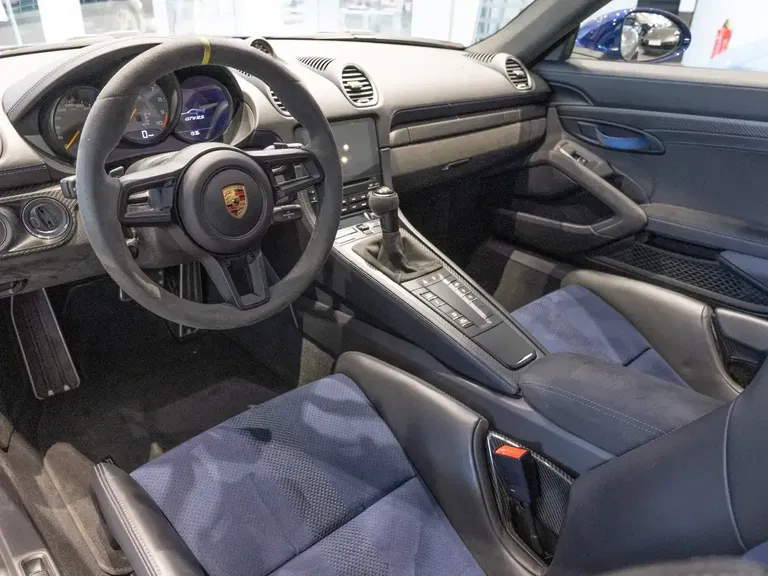 Porsche 718 Cayman GT4 RS