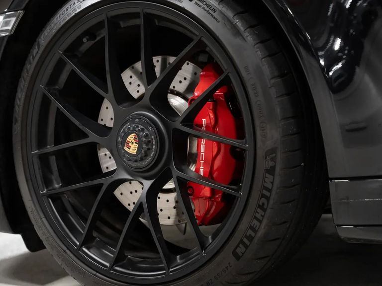 Porsche 991.2 Carrera 4 GTS