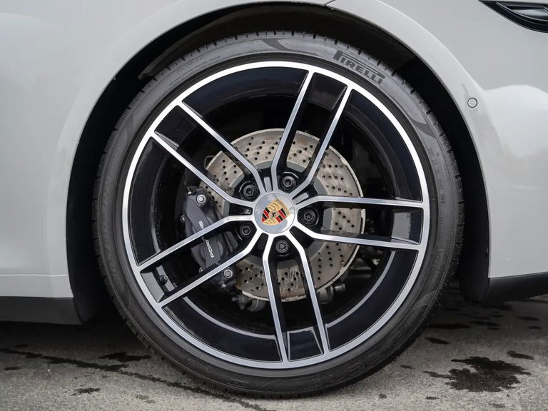 Porsche 992.2 Carrera